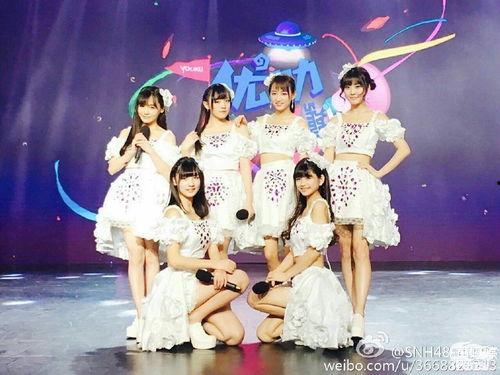 黄婷婷表情包gif,笑点满满，表情丰富，带你领略她的魅力