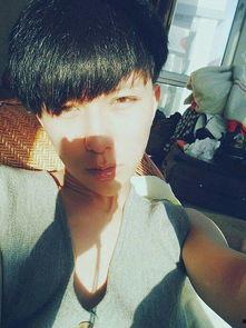 男网红qq号2016,QQ号背后的故事与传奇”